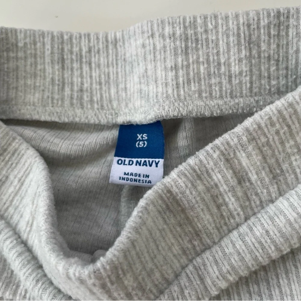 Old Navy Little Girls Grey Gray Cropped Ribbed Hoodie Flare Pant Set Size XS/5